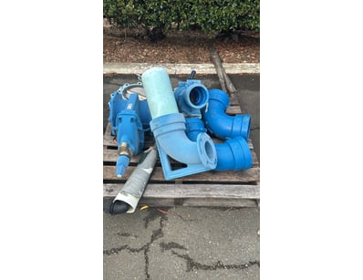 UNRESERVED Piping & Accessories - Lot 28