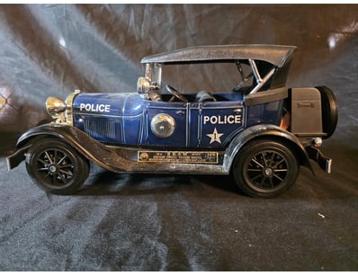 JIM BEAM POLICE CAR DECANTER - 1929 FORD MODEL A

...