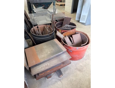 MOSTLY UNRESERVED Machining Engineering Warehou... - Lot 157