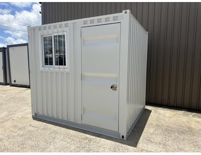 Storage & 40ft Side Opening Containers - Lot 8
