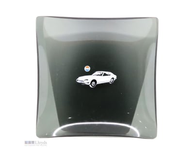 RARE COLLECTABLE VINTAGE, DATSUN GLASS ASHTRAY. 

...