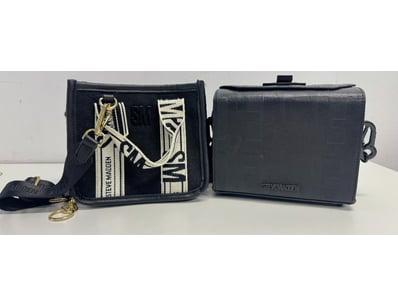 Designer Vault (A992) - Lot 1049