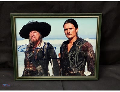 AUTOGRAPHED PHOTOGRAPH OF ORLANDO BLOOM & GEOFFREY...