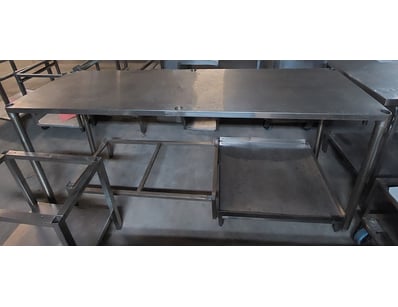 Abandoned Basement Catering Equipment - UNRESER... - Lot 124