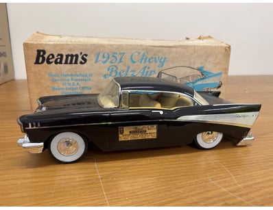 Mancave & Memorabilia (A1007) - Lot 418