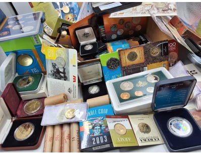 UNRESERVED Banknotes & Coins (A985) - Lot 109