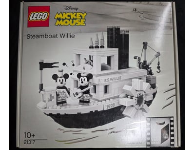 **UNRESERVED** COOKIE'S LIFETIME COLLECTION OF ... - Lot 526