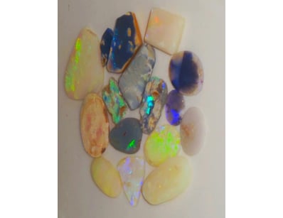 UNRESERVED Diamonds, Gemstones & Opals (A998) - Lot 331