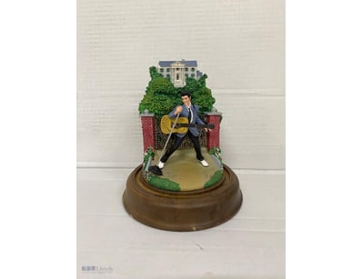 LIMITED EDITION ELVIS STATUE. “LIVE ME TENDER” SCU...