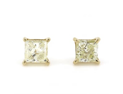 Diamonds Are A Woman's Best Friend (A976) - Lot 3001
