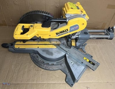 DeWalt 54V sliding compound mitre saw. 1 x DHS780-...