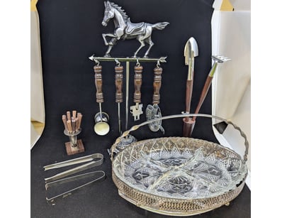 The Curio Collection (A979) - Lot 8253