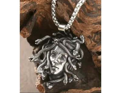 SILVER STAINLESS STEEL MEDUSA UNISEX PENDANT NECKL...
