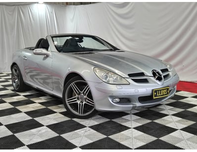 Passenger, Luxury & Commercial Vehicles Auction - Lot 1000