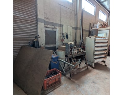 UNRESERVED Deceased Estate Business Closure (ON4... - Lot 11