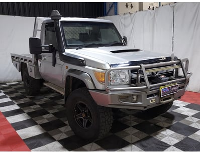 Passenger, Luxury & Commercial Vehicles Auction - Lot 711