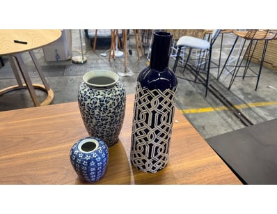 Exquisite collection of three decorative ceramic v...