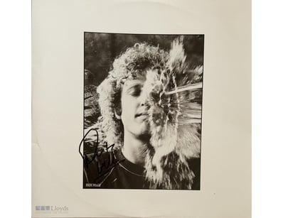 GUITAR LEGEND RICK WILLS SIGNED LP INSERT

Rick Wi...