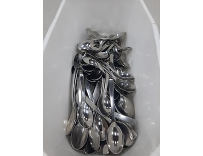 Spoons, Silver metal finish.

Unknown quantity....