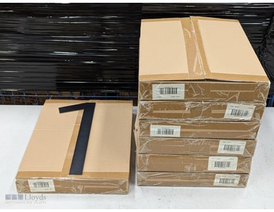 7x adhesive '1' numeral wall decorations

Sold a...