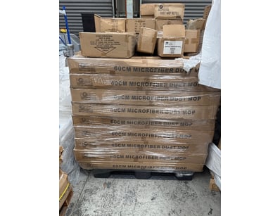 Assorted Household Items, including 60cm microfibr...