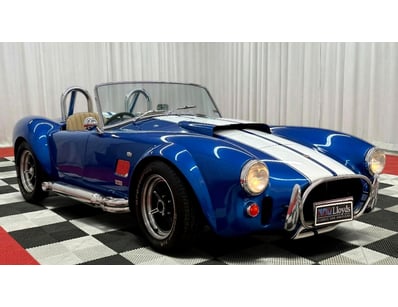 1992 AC Cobra Roadster Replica

Year: 1992
Make: A...