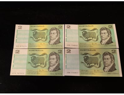 AUSTRALIAN $2 BANKNOTES - FOUR NOTE LOT

A Colle...