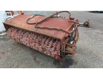 UNRESERVED Farm Equipment & Machinery Clearance (... - Lot 1