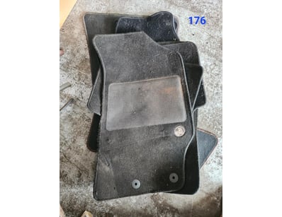 Car Parts & Accessories (A986) - Lot 174