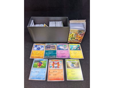 UNRESERVED Trading Cards, Gaming & Collectables... - Lot 101