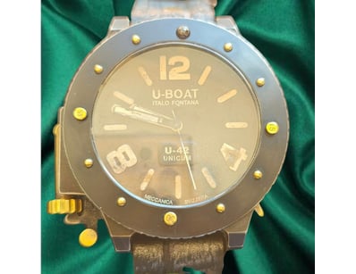 Luxury Watches (A983) - Lot 6428