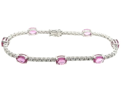Prestige Jewellery (A978) - Lot 3901