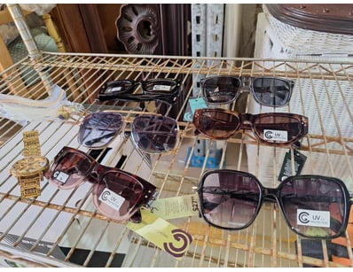 Sport, Leisure & Lifestyle (A999) - Lot 585