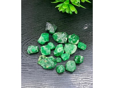UNRESERVED Diamonds & Gemstones (A978) - Lot 2202