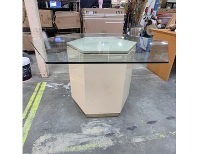 House & Homewares (A1006) - Lot 306