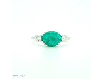 9CT WHITE GOLD COLOMBIAN EMERALD AND DIAMOND TRILO...