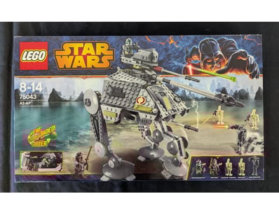 UNRESERVED COOKIES LIFETIME COLLECTION OF LEGO ... - Lot 587