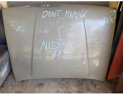 Nissan Car Bonnet, Unknown Model

Onsite

Locati...
