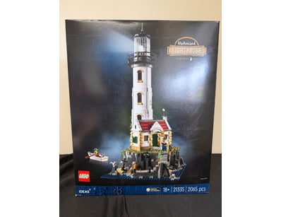 **UNRESERVED** LIFETIME COLLECTION OF LEGO PART... - Lot 581