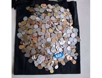 Banknotes & Coins (A985) - Lot 4014