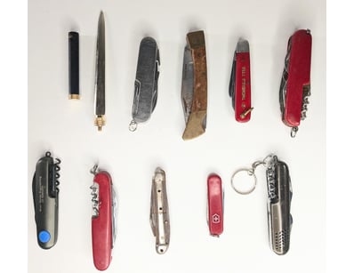 Historic Arms & Militaria (A987) - Lot 2201