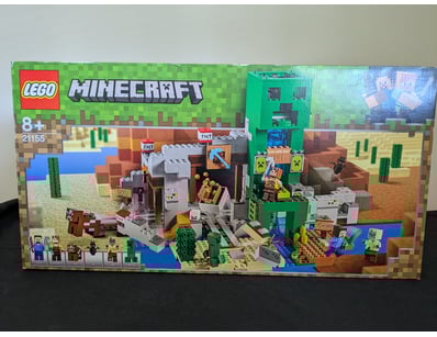 **UNRESERVED** COOKIE'S LIFETIME COLLECTION OF ... - Lot 986