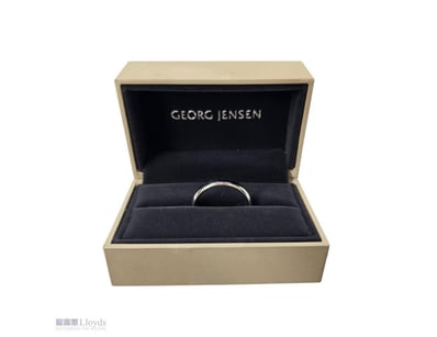GEORGE JENSEN RING     

Ring Size: U1/2 
Metal: 1...