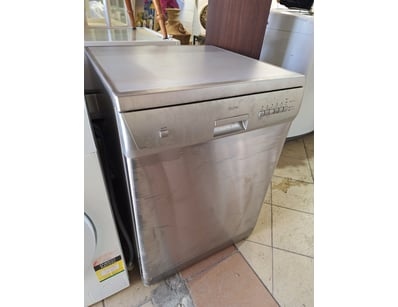 Dishlex Dishwasher 

Dimensions H:85cm W:60cm D:61...