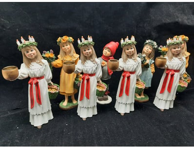 Antiques, Vintage & Interior Treasures (A1008) - Lot 252