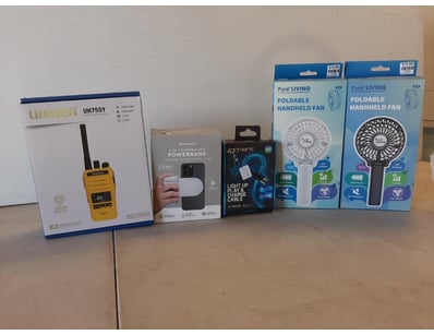 Gadgets, Music & Pastimes (A978) - Lot 390
