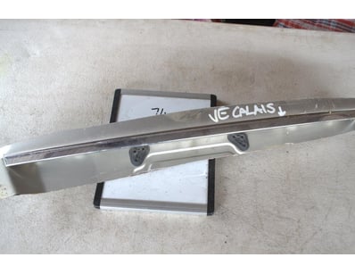 Holden VE Calais Chrome Stripe above number plate ...