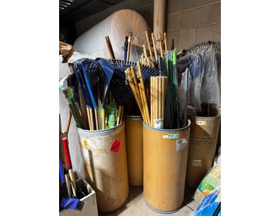 Distribution Business Equipment Liquidation (ON... - Lot 281