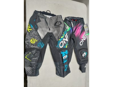 Motorcycle Apparel & Accessories (NSWA981) - Lot 182