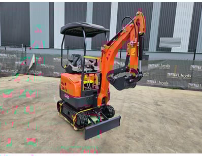 UNRESERVED Sydney Factory Direct Machinery, Atta... - Lot 10